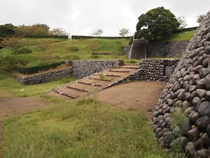 横須賀城の玉石垣